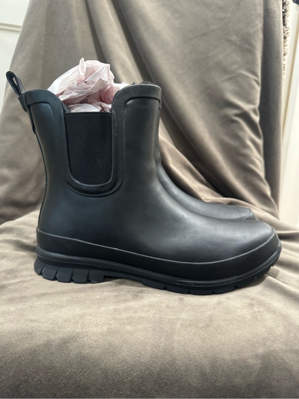 Eddie Bauer Black Chelsea Rain Boots - Women